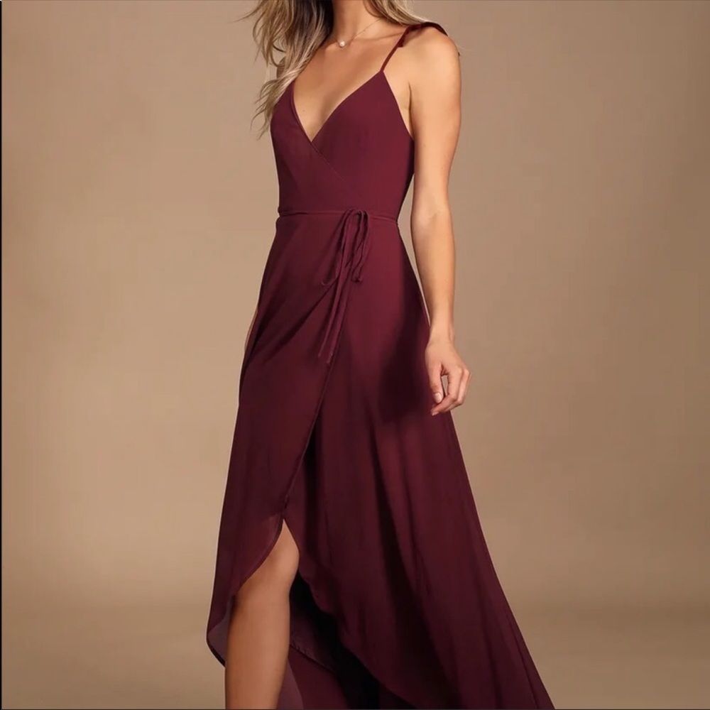 Lulu’s NWT Heroes To Us Dress Burgundy Sz M - Picture 6 of 11